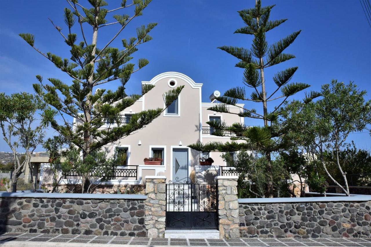 Villa Serene Kamari  Luaran gambar